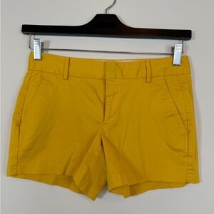 Banana republic Yellow Women Short Size 2P